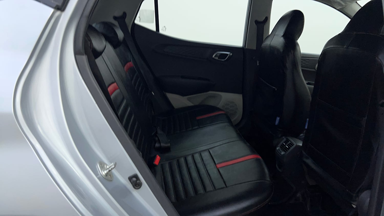 Used 2020 Hyundai Grand i10 Nios Asta 1.2 Kappa VTVT Petrol Manual interior RIGHT SIDE REAR DOOR CABIN VIEW