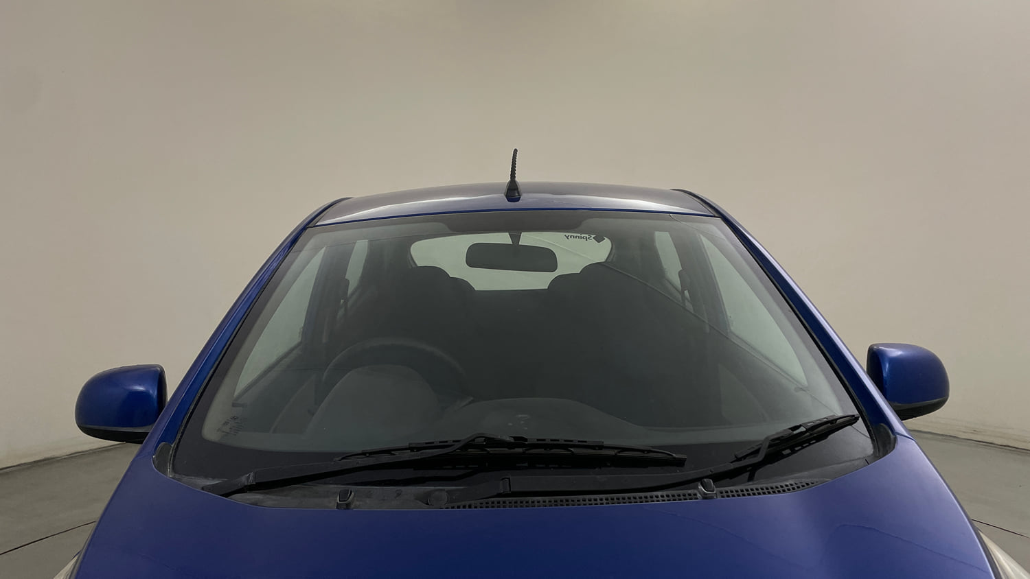 Used 2012 Hyundai Eon Sportz Petrol Manual exterior FRONT WINDSHIELD VIEW