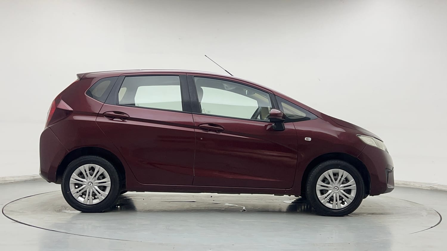 Used 2017 Honda Jazz S Petrol Petrol Manual exterior RIGHT SIDE VIEW