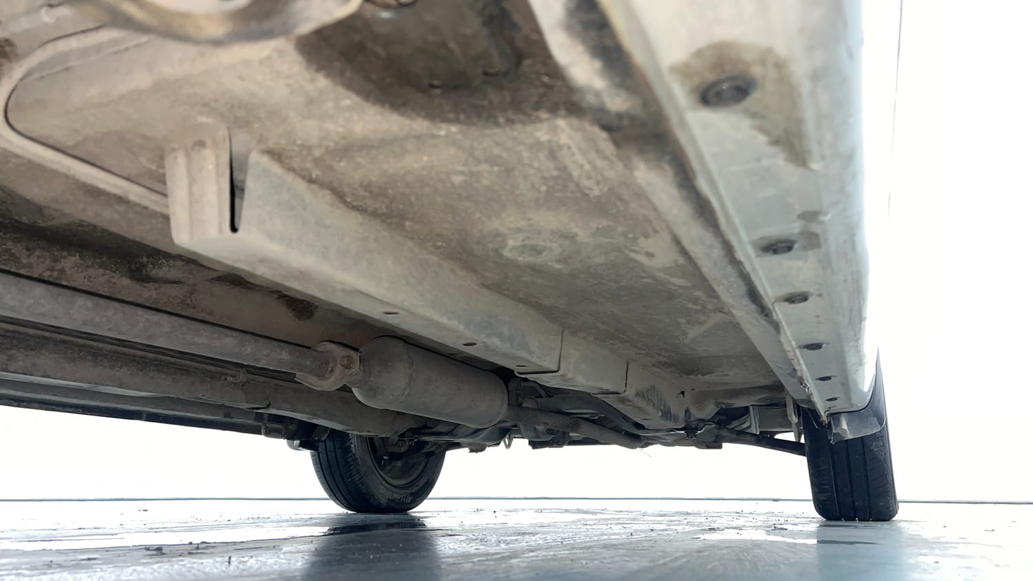 Used 2018 Maruti Suzuki Wagon R VXI Petrol Manual extra REAR RIGHT UNDERBODY VIEW