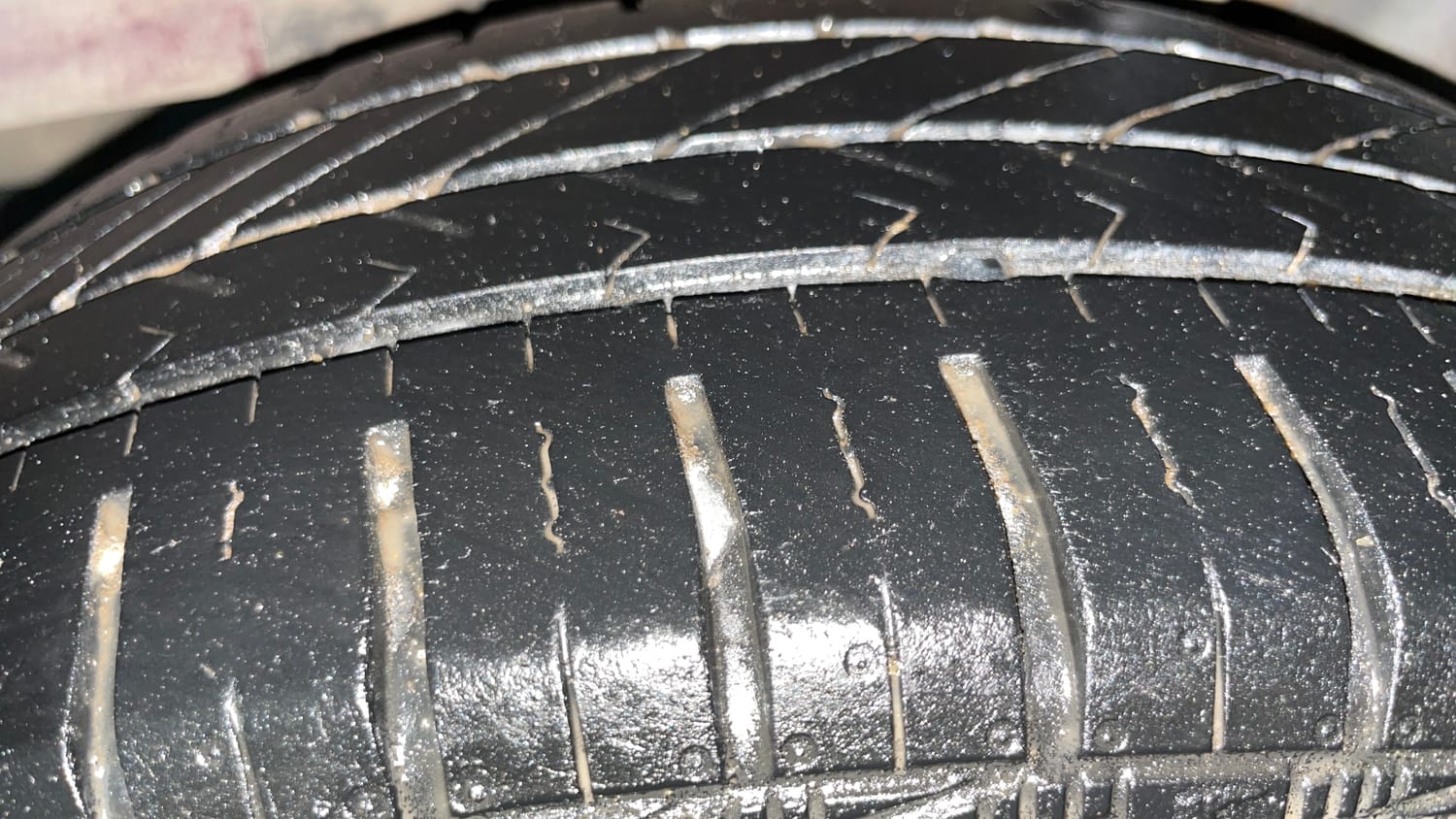 Used 2016 Hyundai Grand i10 Magna 1.2 Kappa VTVT Petrol Manual tyres LEFT REAR TYRE TREAD VIEW