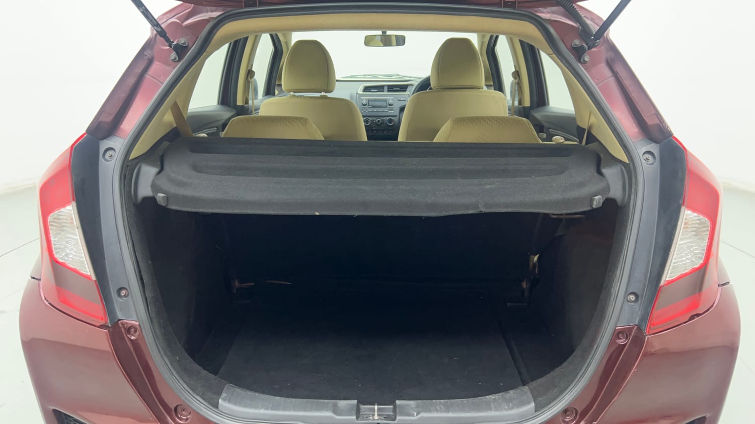 Used 2017 Honda Jazz S Petrol Petrol Manual interior DICKY INSIDE VIEW