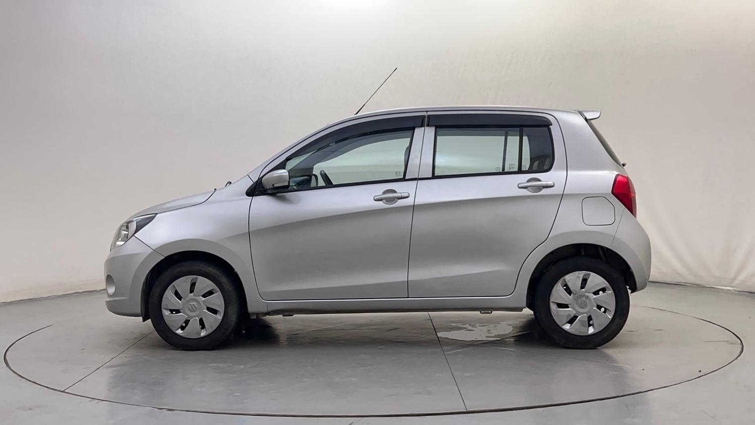 Used 2016 Maruti Suzuki Celerio ZXi AMT Petrol Automatic exterior LEFT SIDE VIEW