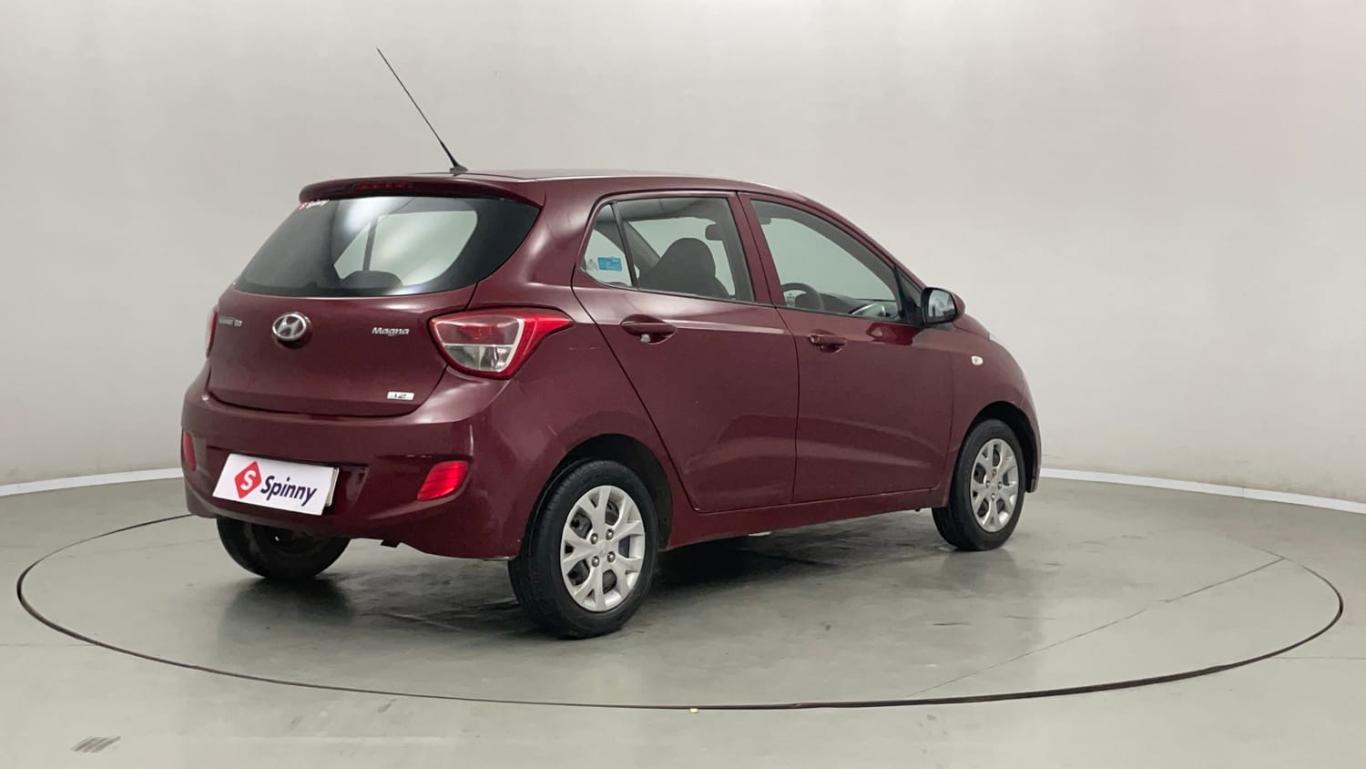 Used 2016 Hyundai Grand i10 Magna 1.2 Kappa VTVT Petrol Manual exterior RIGHT REAR CORNER VIEW
