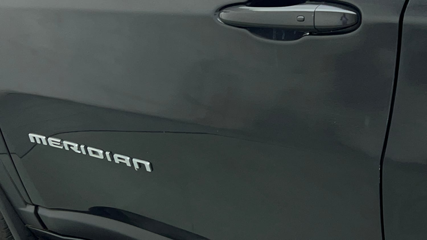 2024 Jeep Meridian Limited (O) 4x2 AT-51