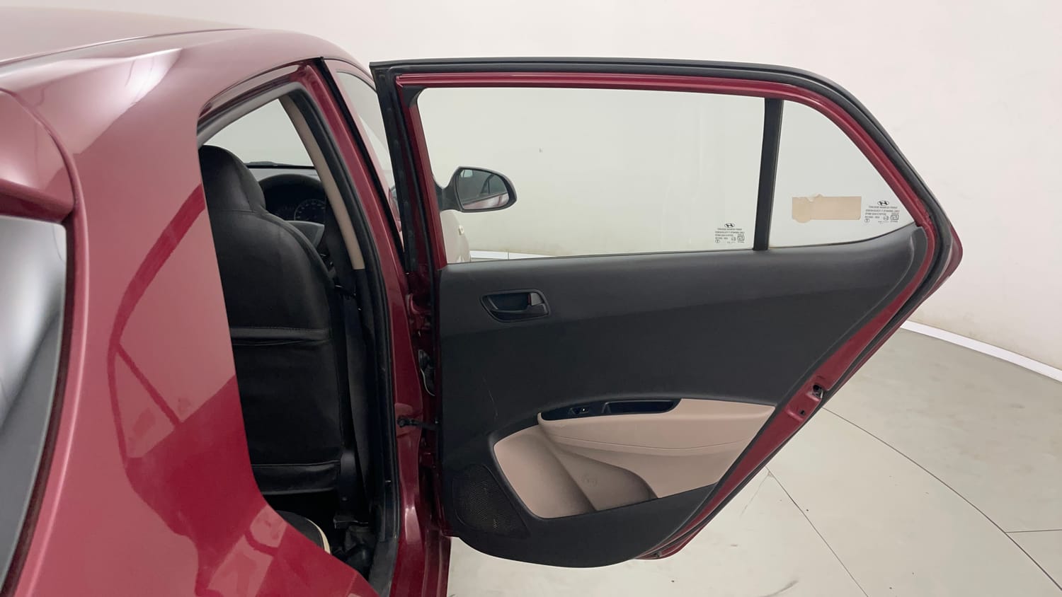 Used 2016 Hyundai Grand i10 Magna 1.2 Kappa VTVT Petrol Manual interior RIGHT REAR DOOR OPEN VIEW