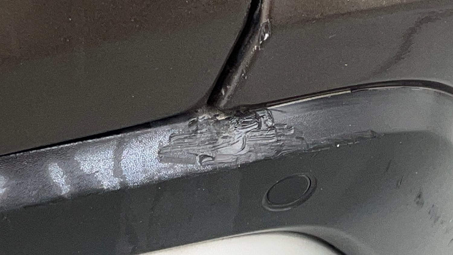 Used 2023 Nissan Magnite XE Petrol Manual dents MINOR SCRATCH