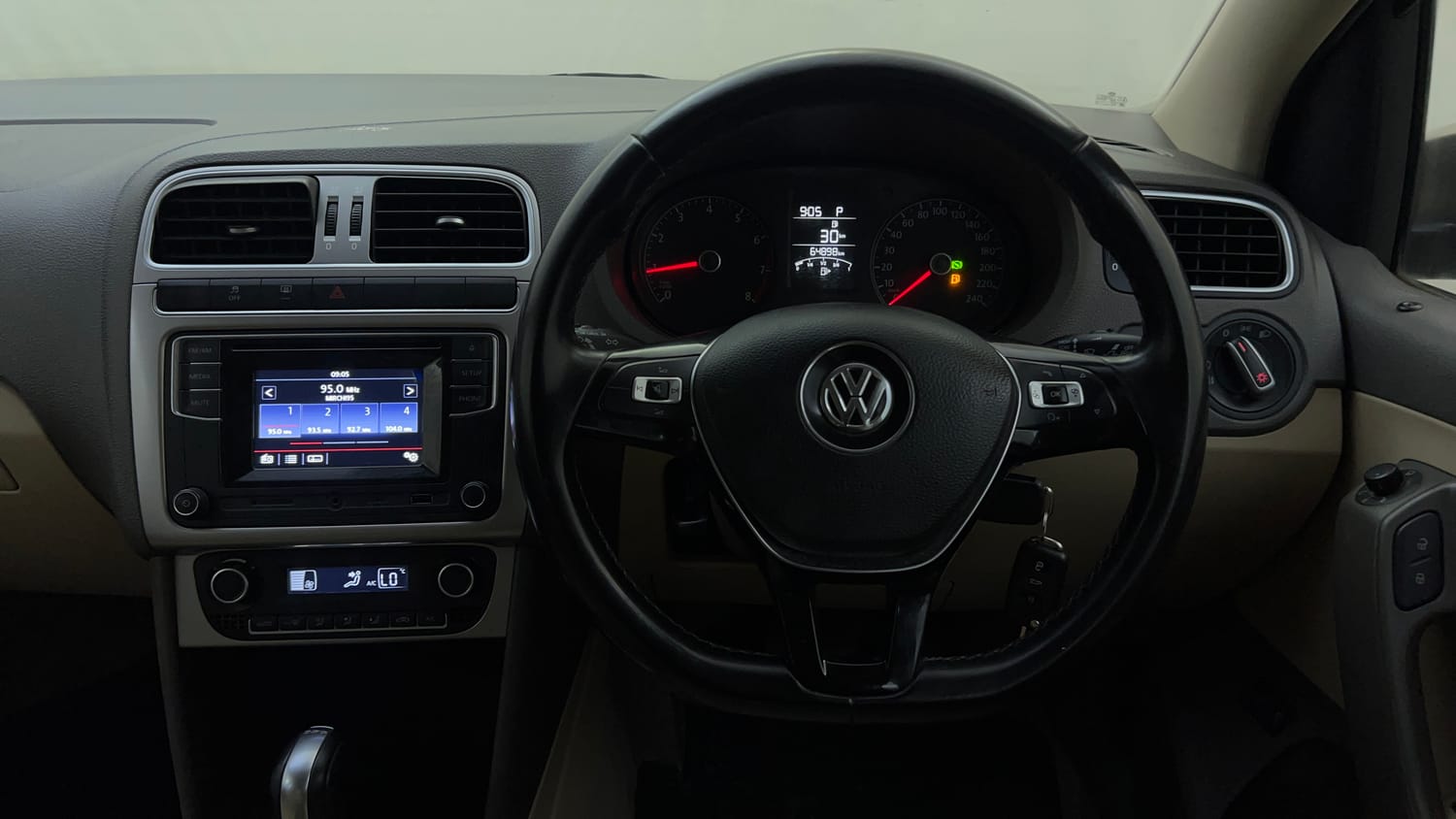 Used 2016 Volkswagen Vento Highline Petrol AT Petrol Automatic interior STEERING VIEW