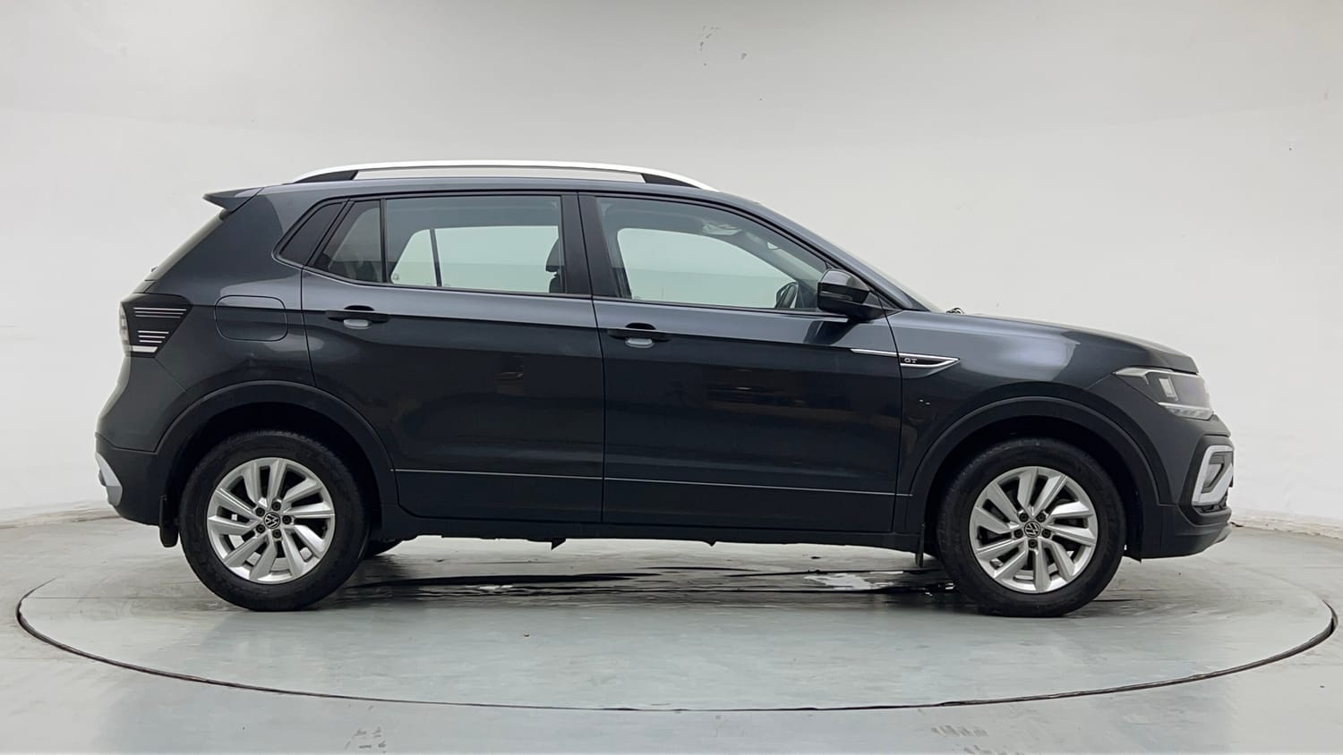 2023 Volkswagen Taigun GT 1.5 TSI MT-5