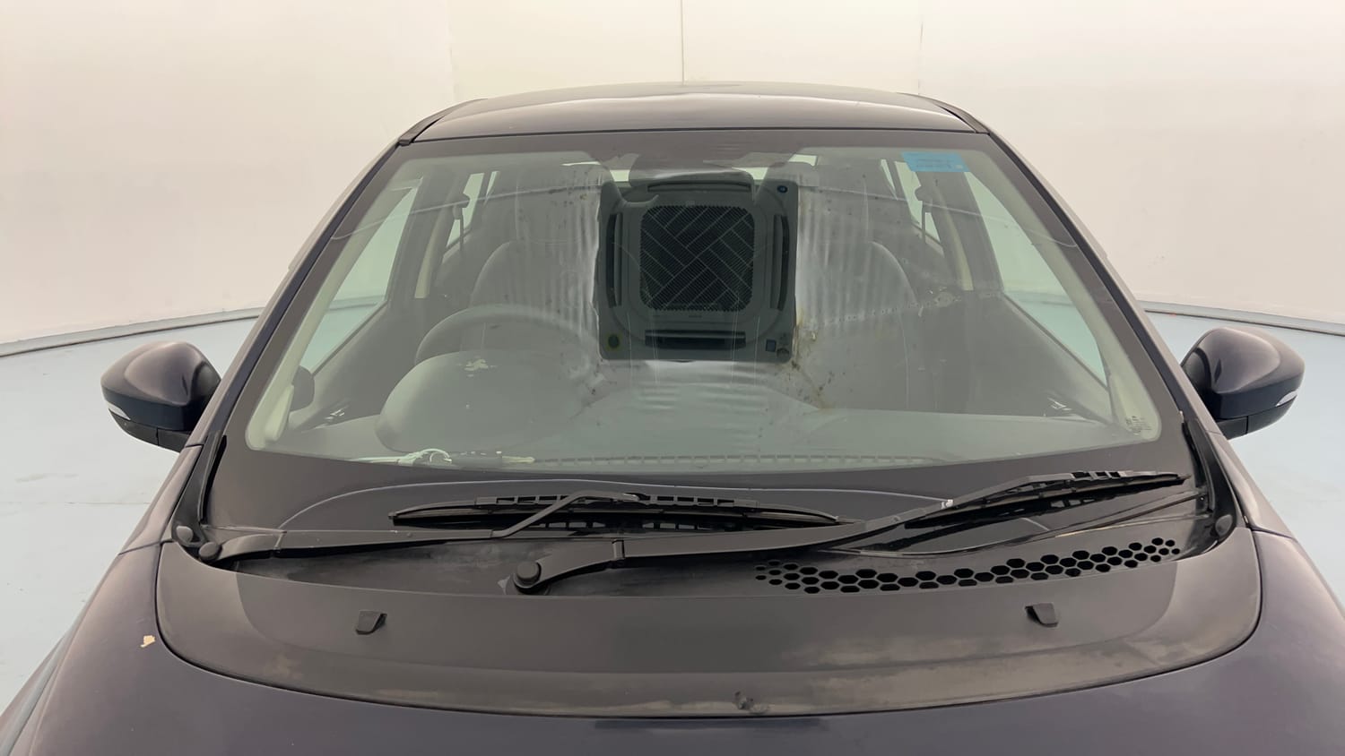 Used 2019 Tata Tigor Revotron XZ+ Petrol Manual exterior FRONT WINDSHIELD VIEW