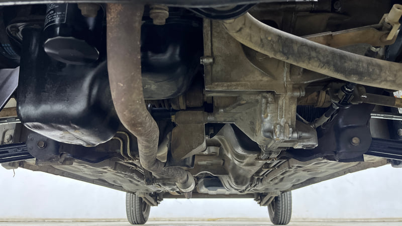 Used 2016 Maruti Suzuki Alto 800 Lxi Petrol Manual extra FRONT LEFT UNDERBODY VIEW