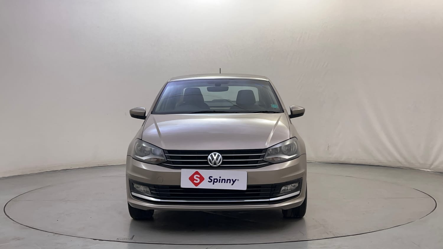 Used 2016 Volkswagen Vento Highline Petrol AT Petrol Automatic exterior FRONT VIEW