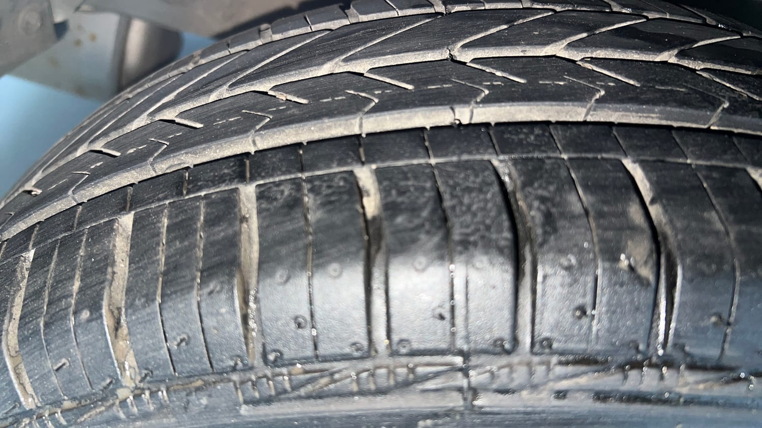 Used 2016 Honda Amaze 1.2 S i-VTEC Petrol Manual tyres RIGHT REAR TYRE TREAD VIEW