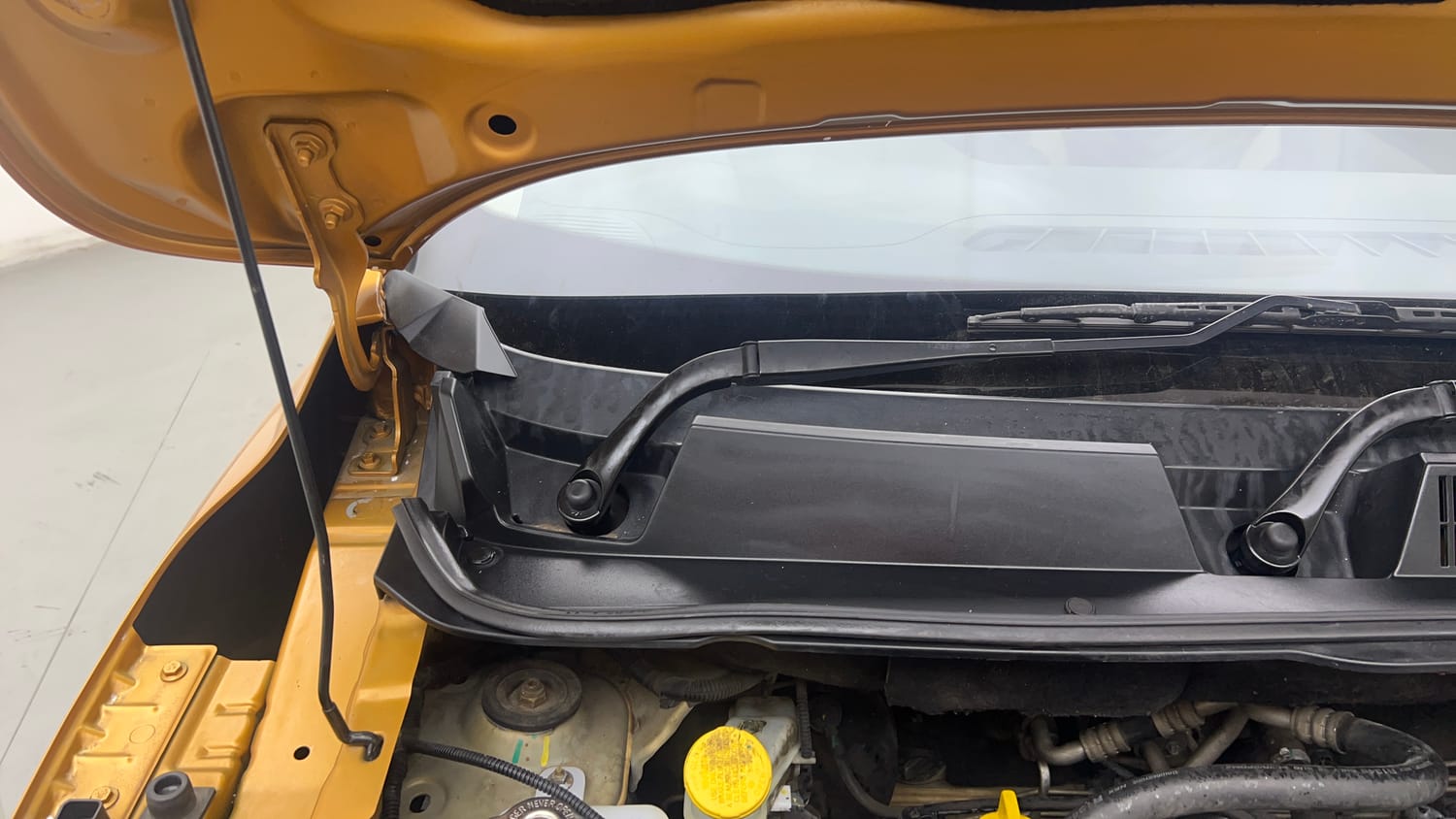 2020 Renault Triber RXZ EASY-R AMT-32