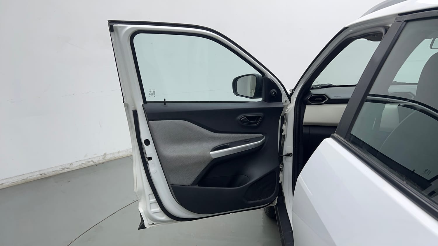 2023 Nissan Magnite XE-21