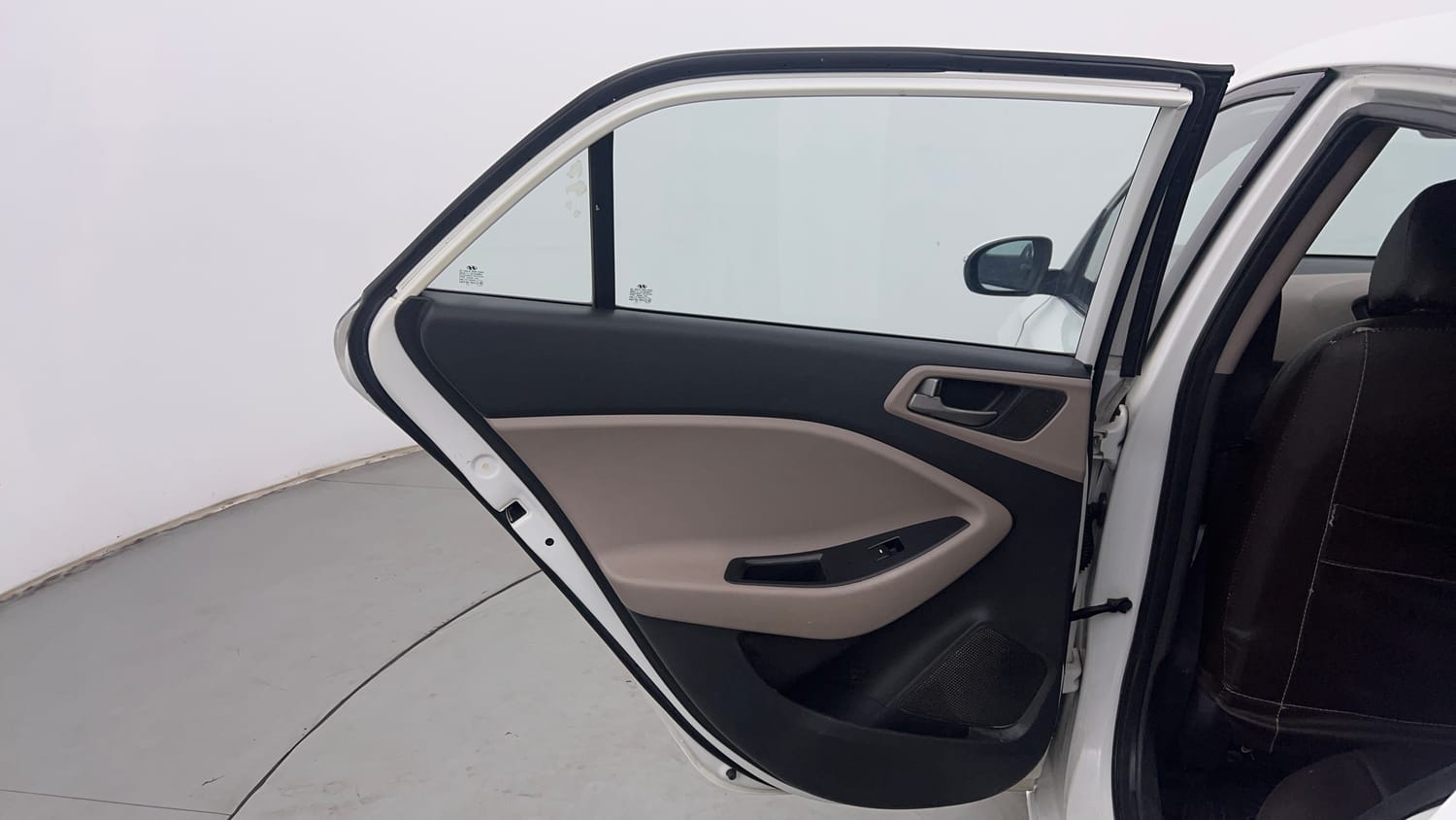 Used 2015 Hyundai Elite i20 Asta 1.2 Petrol Manual interior LEFT REAR DOOR OPEN VIEW