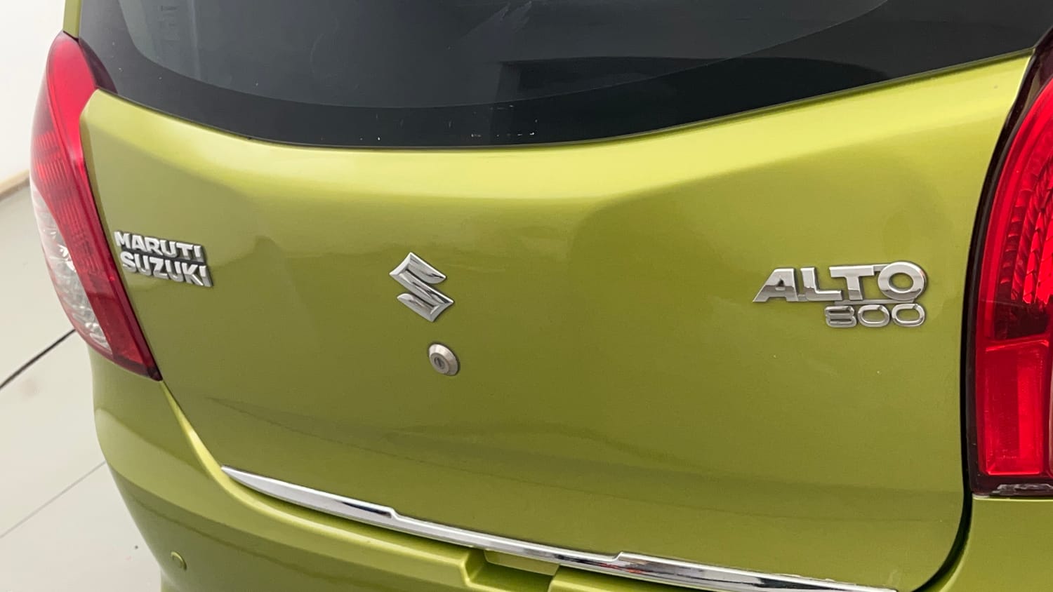 Used 2018 Maruti Suzuki Alto 800 [2016-2019] Utsav Edition Petrol Manual dents MINOR SCRATCH