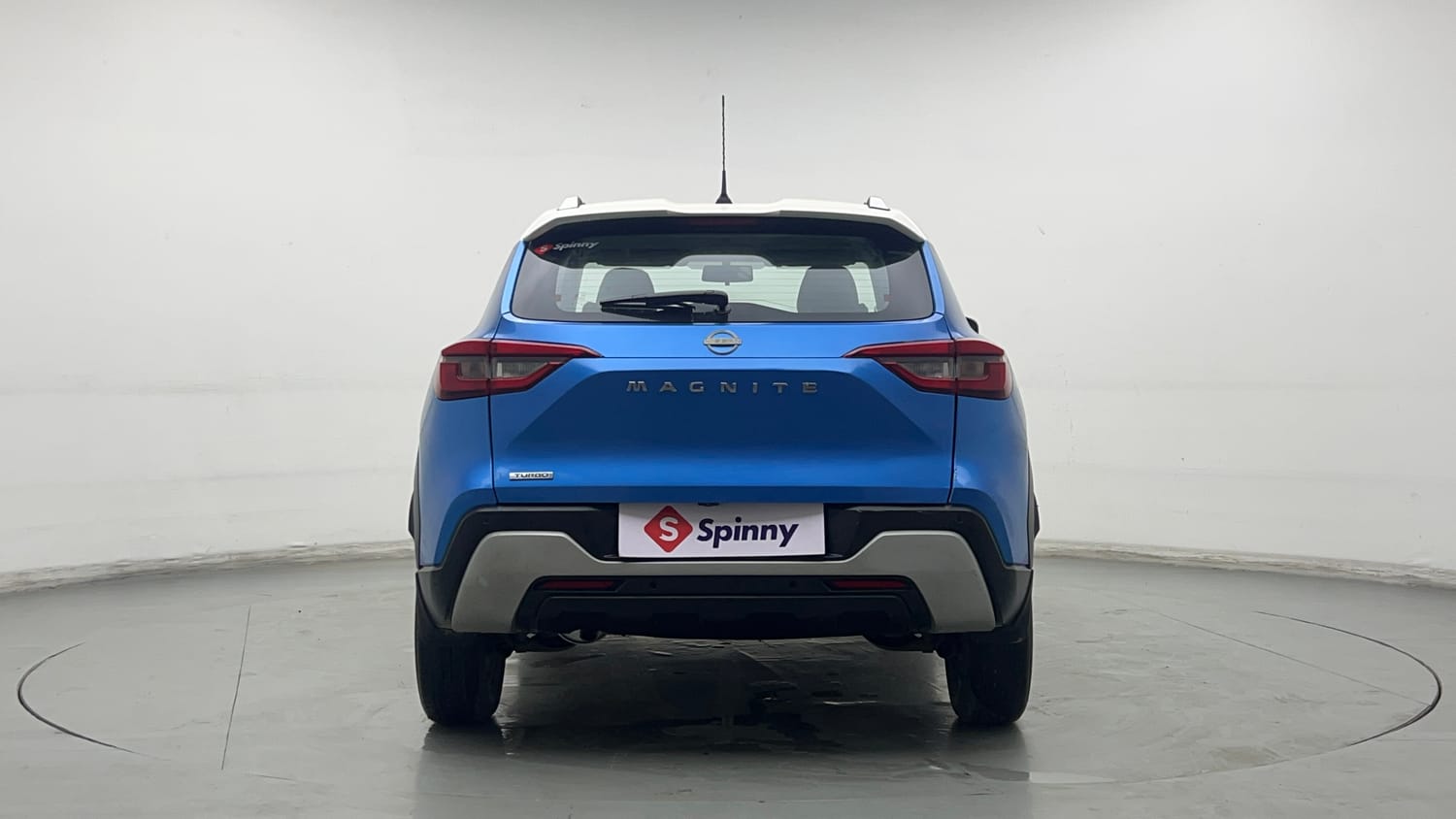 2021 Nissan Magnite XV Turbo Dual Tone-3