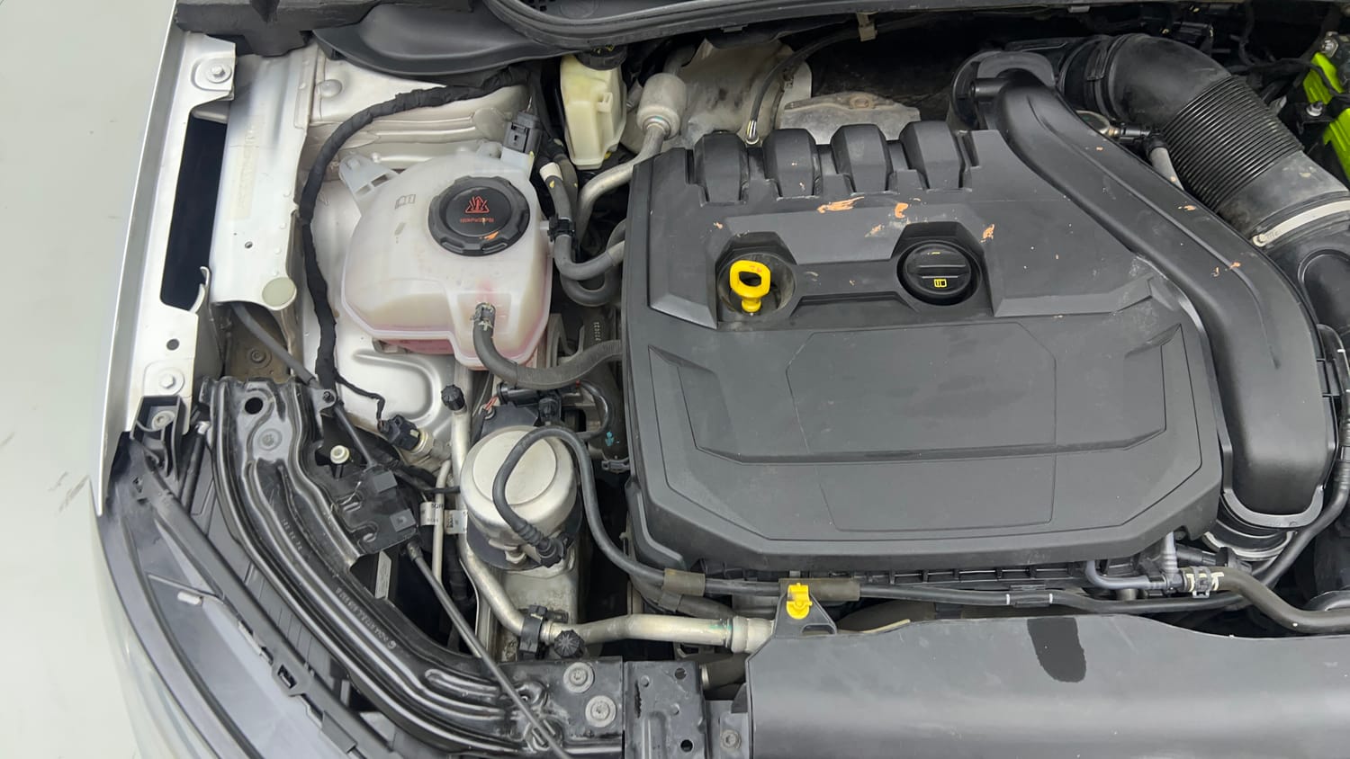 Used 2023 Skoda Slavia Style 1.5L TSI DSG Petrol Automatic engine ENGINE RIGHT SIDE VIEW