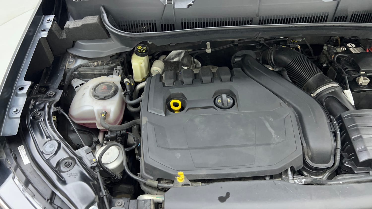 2023 Volkswagen Taigun GT 1.5 TSI MT-29