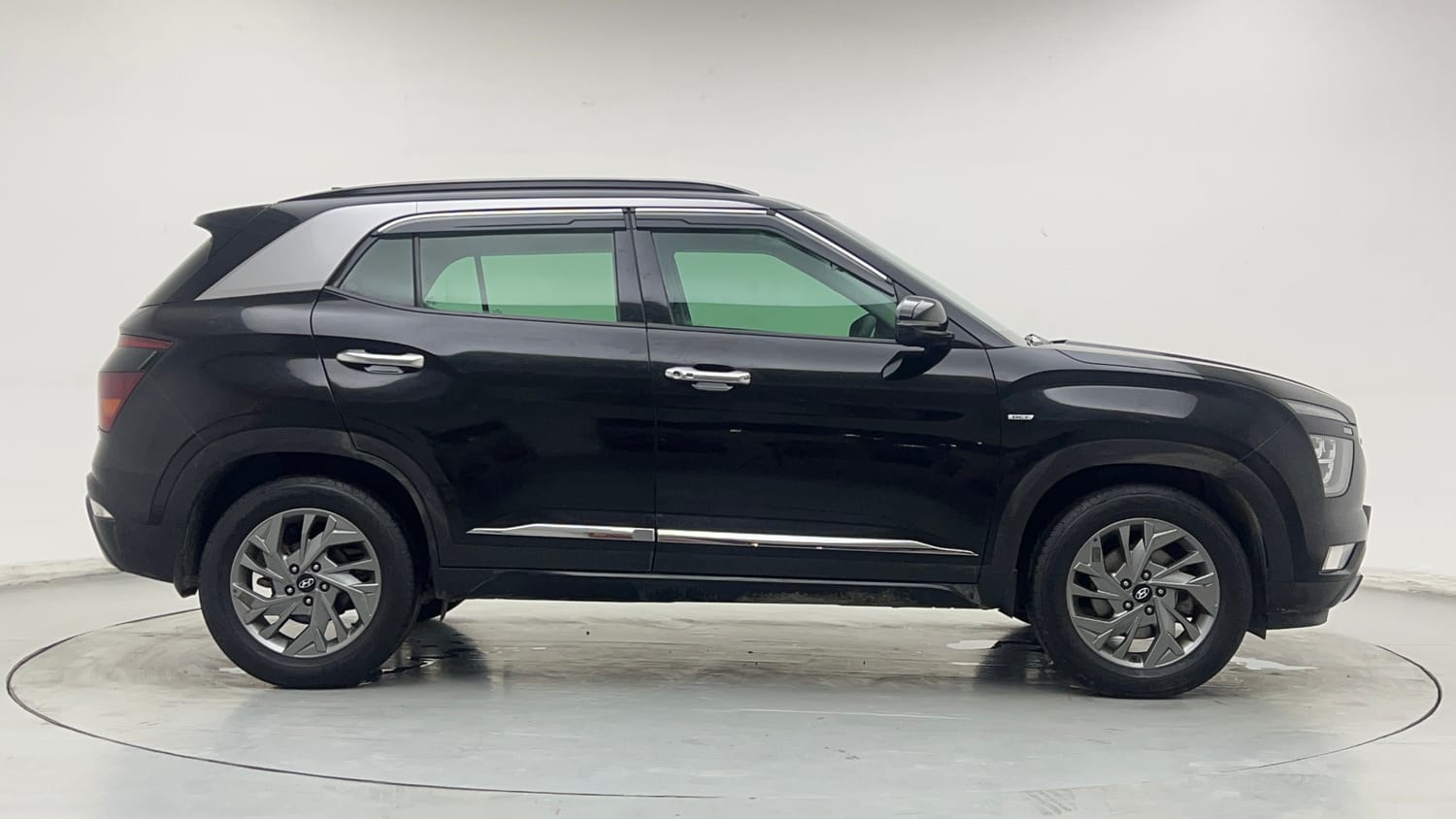 Used 2022 Hyundai Creta SX (O) 1.4 Turbo 7 DCT Petrol Automatic exterior RIGHT SIDE VIEW