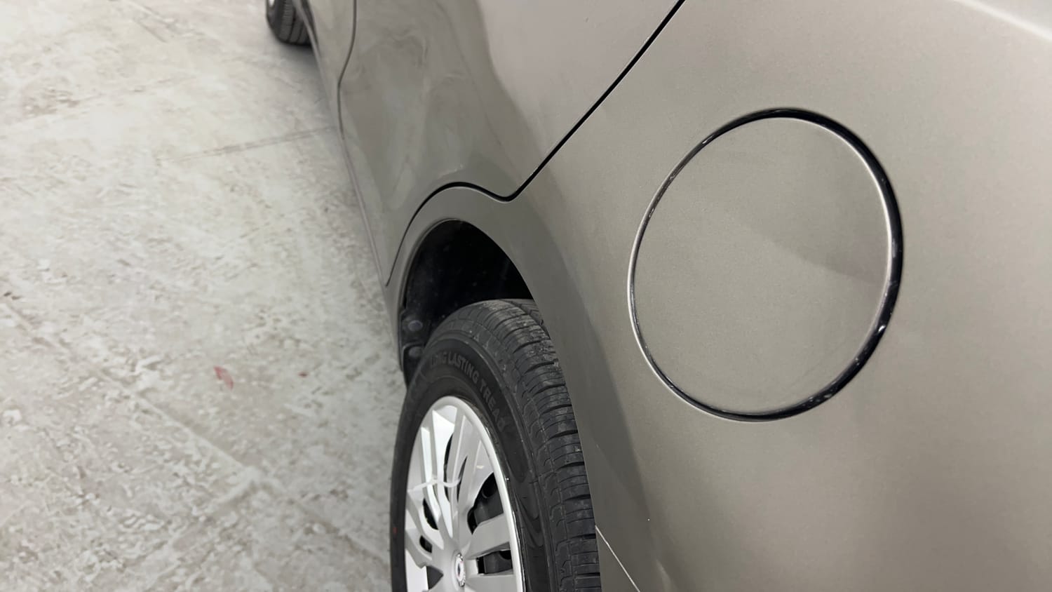 Used 2018 Maruti Suzuki Dzire VDi AMT Diesel Automatic dents MINOR SCRATCH