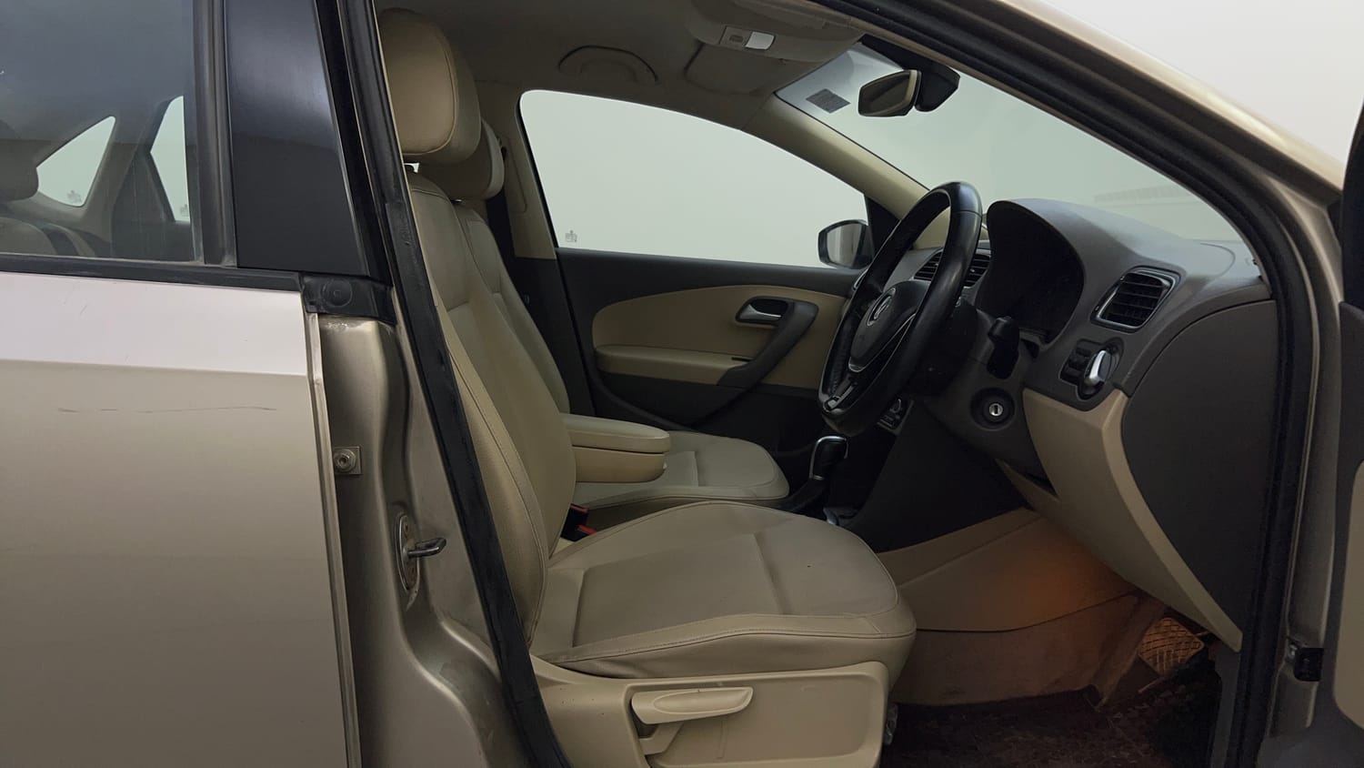 Used 2016 Volkswagen Vento Highline Petrol AT Petrol Automatic interior RIGHT SIDE FRONT DOOR CABIN VIEW