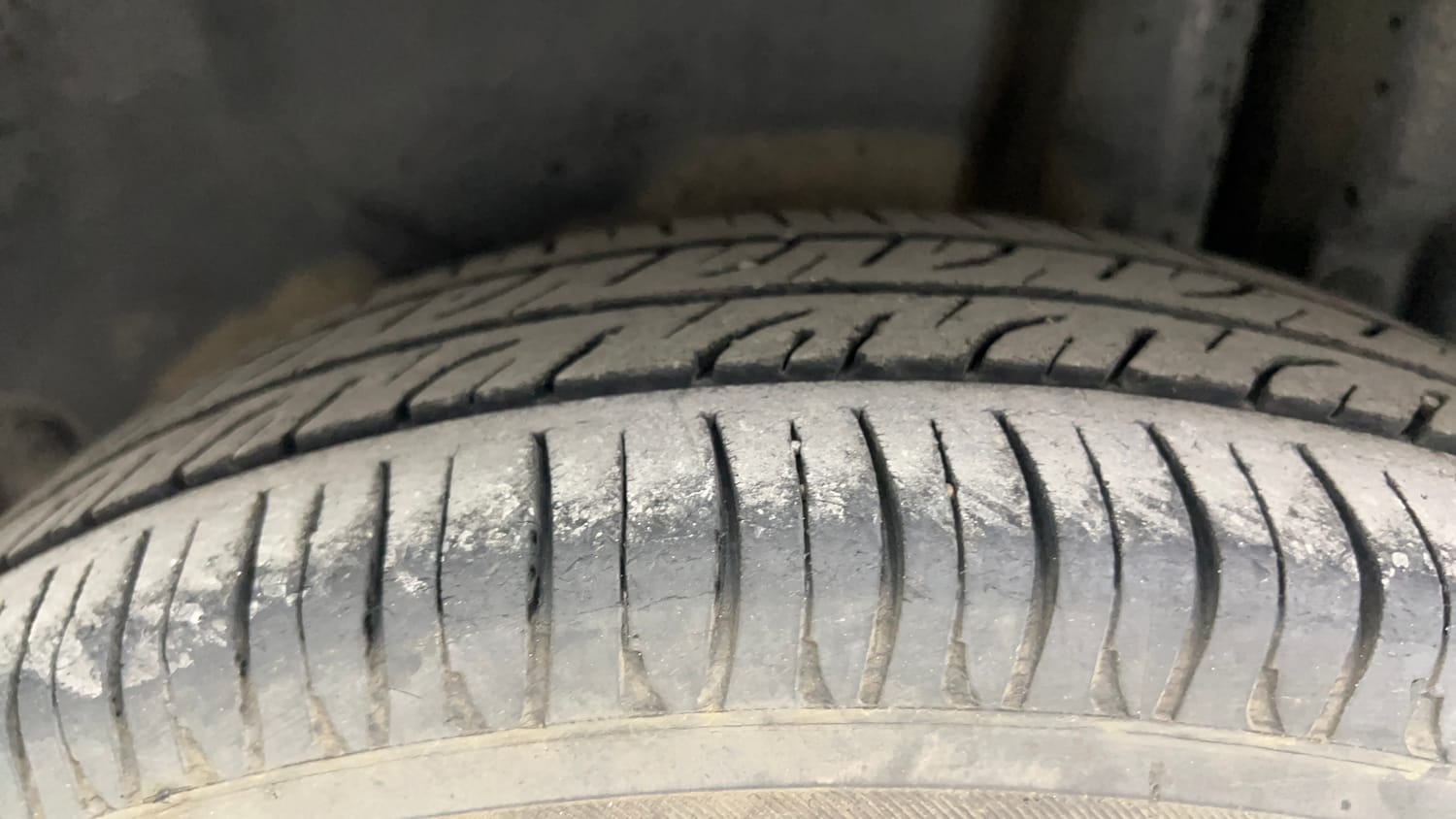 Used 2012 Maruti Suzuki Swift Dzire VXI Petrol Manual tyres LEFT REAR TYRE TREAD VIEW