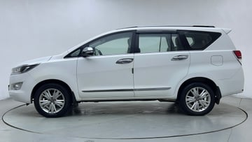 Used 2016 Toyota Innova Crysta 2.8 ZX AT 7 STR Diesel Automatic Image