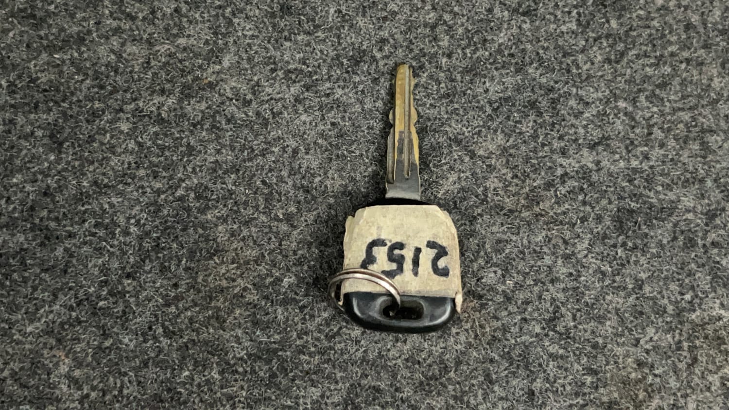 Used 2018 Maruti Suzuki Alto 800 [2016-2019] Utsav Edition Petrol Manual extra CAR KEY VIEW