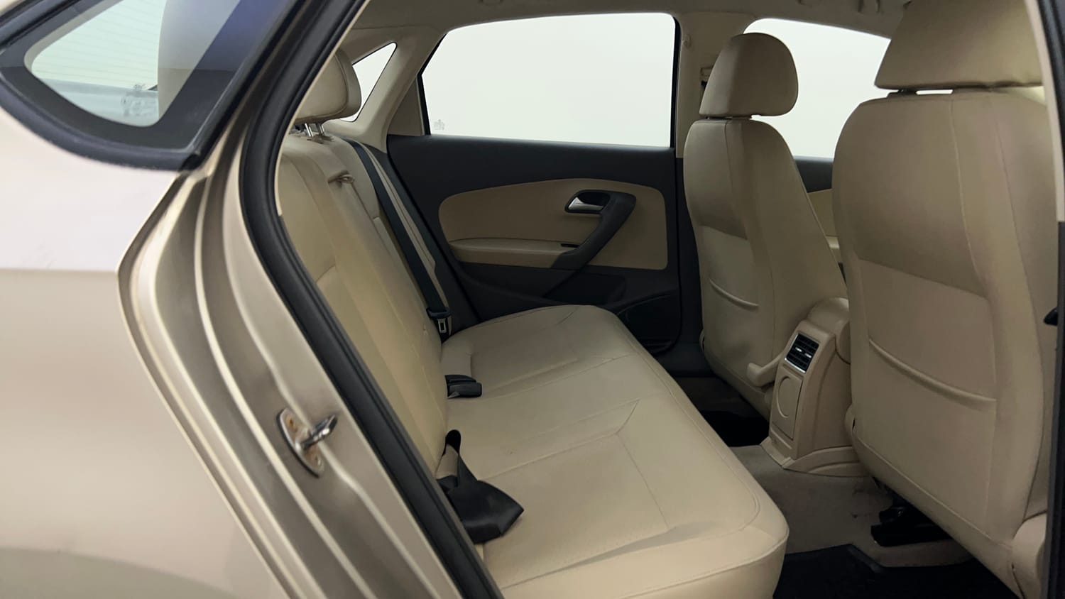 Used 2016 Volkswagen Vento Highline Petrol AT Petrol Automatic interior RIGHT SIDE REAR DOOR CABIN VIEW
