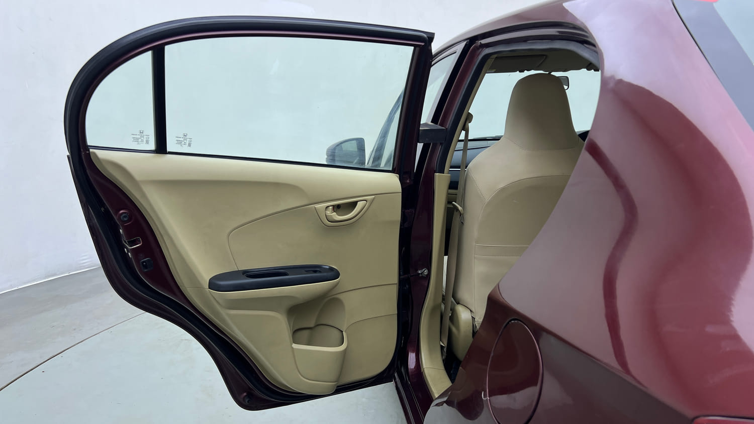 Used 2017 Honda Amaze 1.2 S i-VTEC Opt Petrol Manual interior LEFT REAR DOOR OPEN VIEW