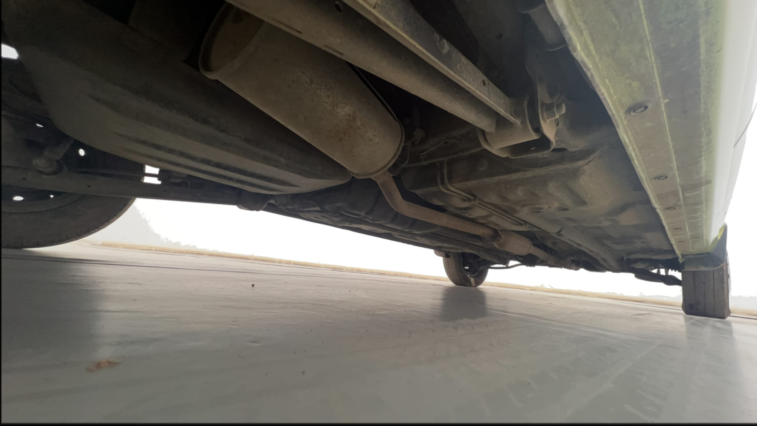 Used 2018 Maruti Suzuki Alto 800 [2016-2019] Utsav Edition Petrol Manual extra REAR RIGHT UNDERBODY VIEW