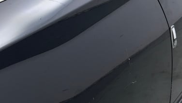 minor_scratch_0