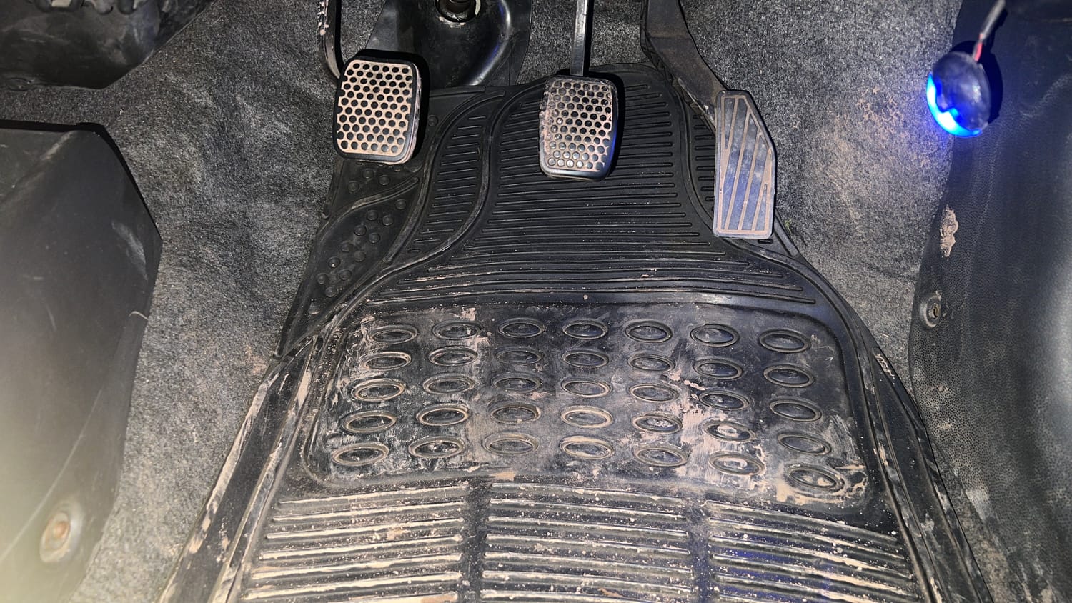 Used 2018 Maruti Suzuki Alto 800 [2016-2019] Utsav Edition Petrol Manual interior PEDALS VIEW