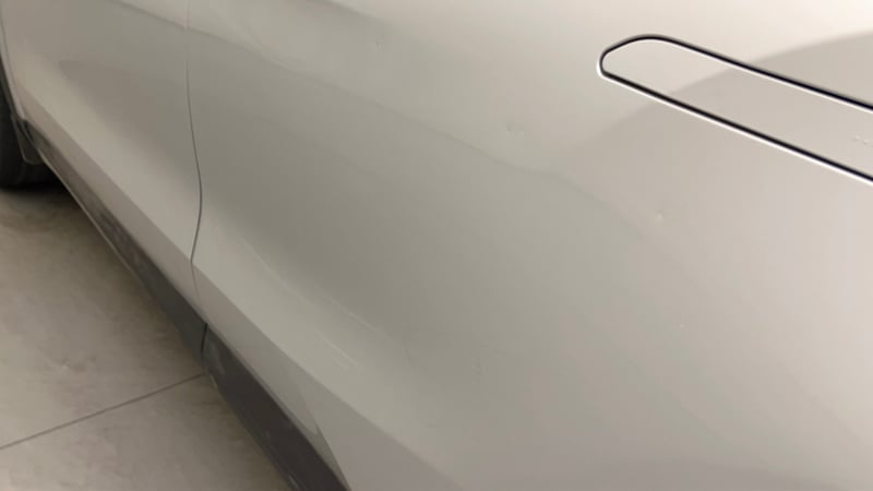 Used 2022 Mahindra XUV700 AX 7 Petrol AT 7 STR Petrol Automatic dents MINOR DENT