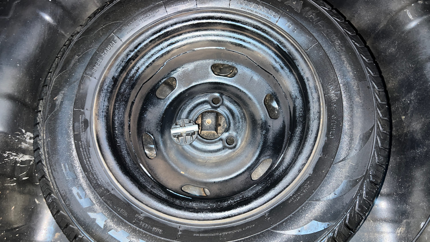 Used 2017 Renault Kwid 1.0 RXT Petrol Manual tyres SPARE TYRE VIEW