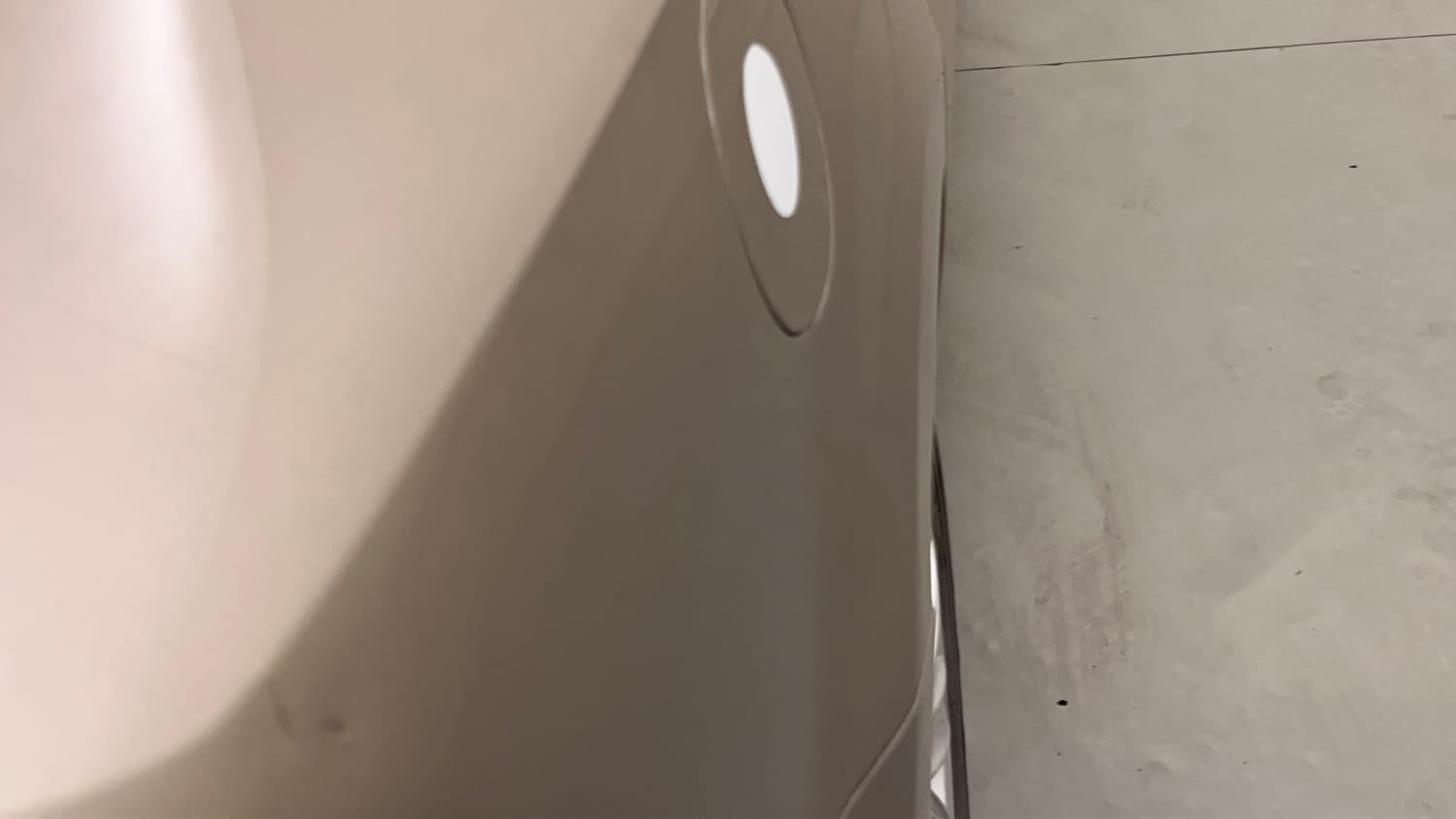 Used 2016 Volkswagen Vento Highline Petrol AT Petrol Automatic dents MINOR DENT