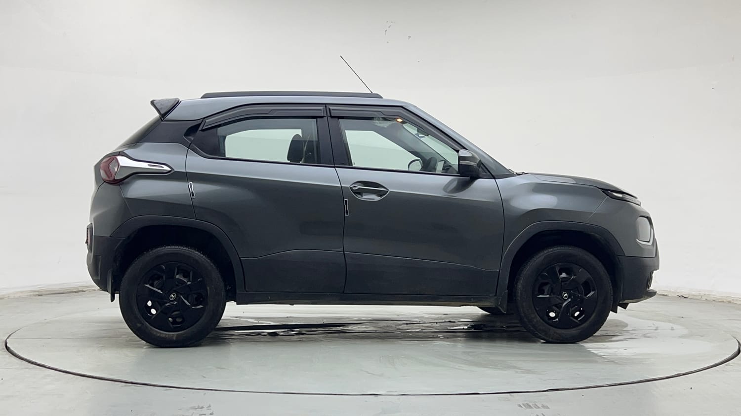 2023 Tata Punch Adventure MT-5