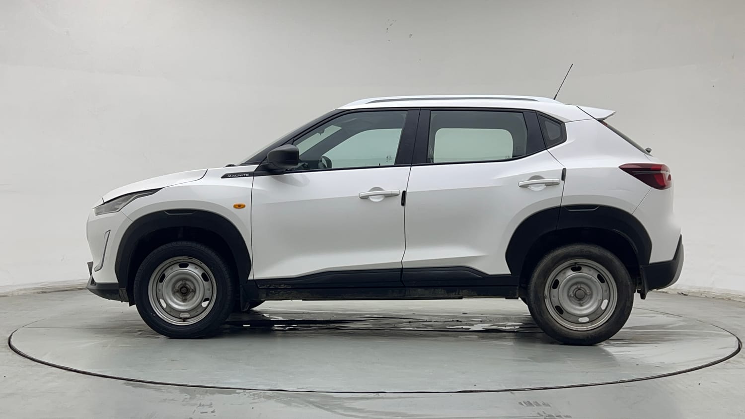 2023 Nissan Magnite XE-1