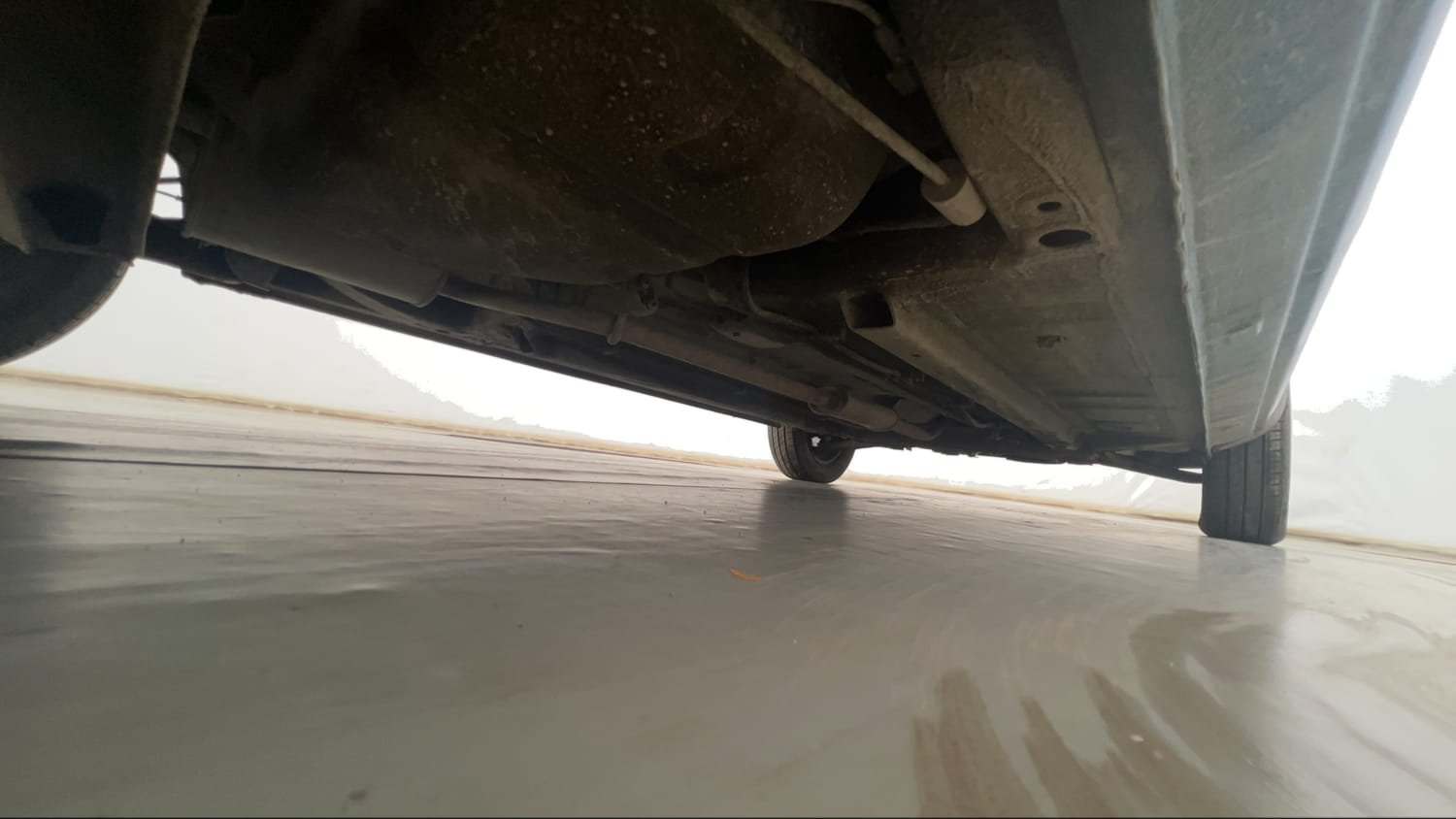Used 2022 Renault Kwid RXL (O) 0.8 Petrol Manual extra REAR RIGHT UNDERBODY VIEW