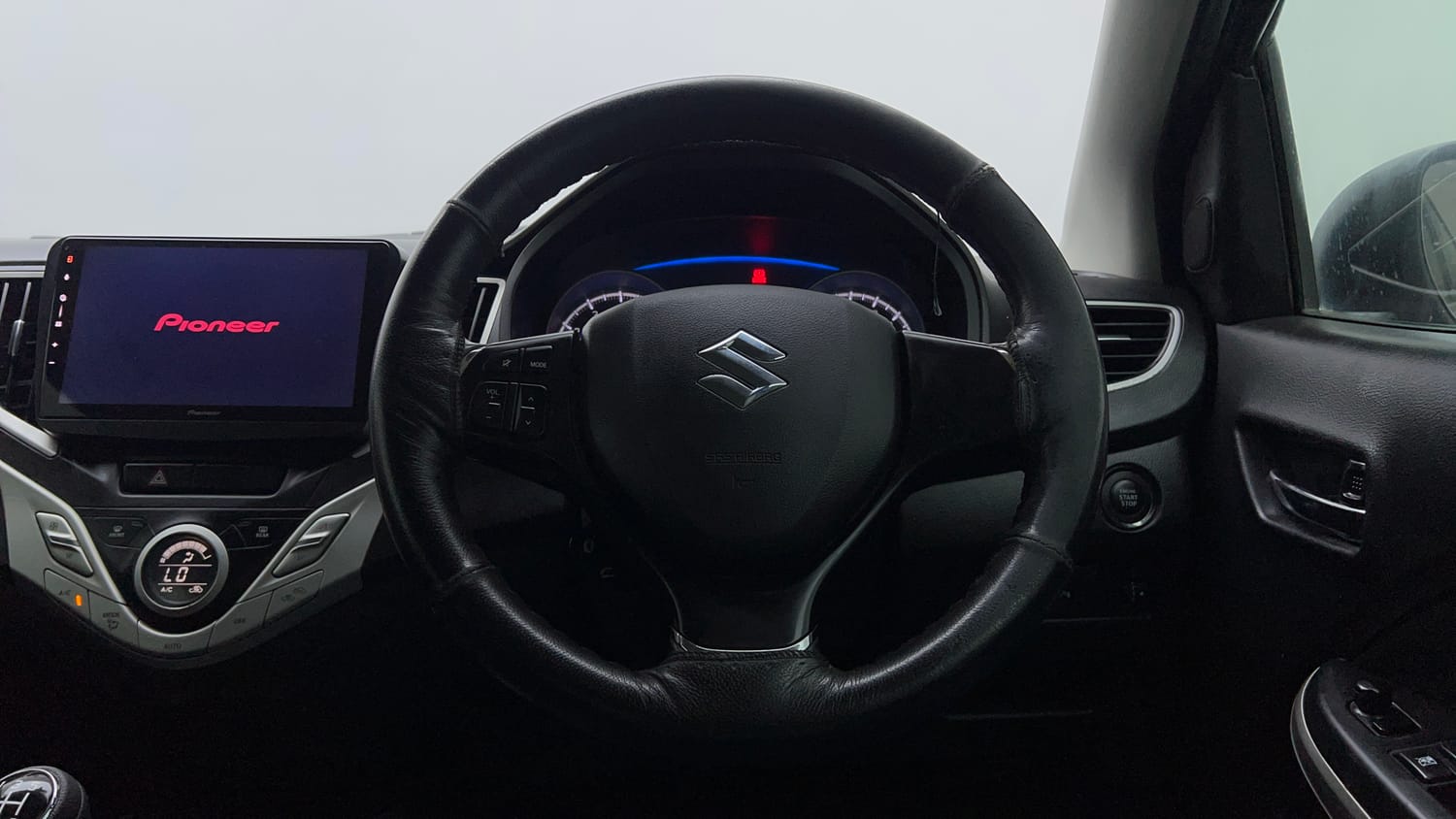 Used 2017 Maruti Suzuki Baleno Zeta 1.2 Petrol Manual interior STEERING VIEW