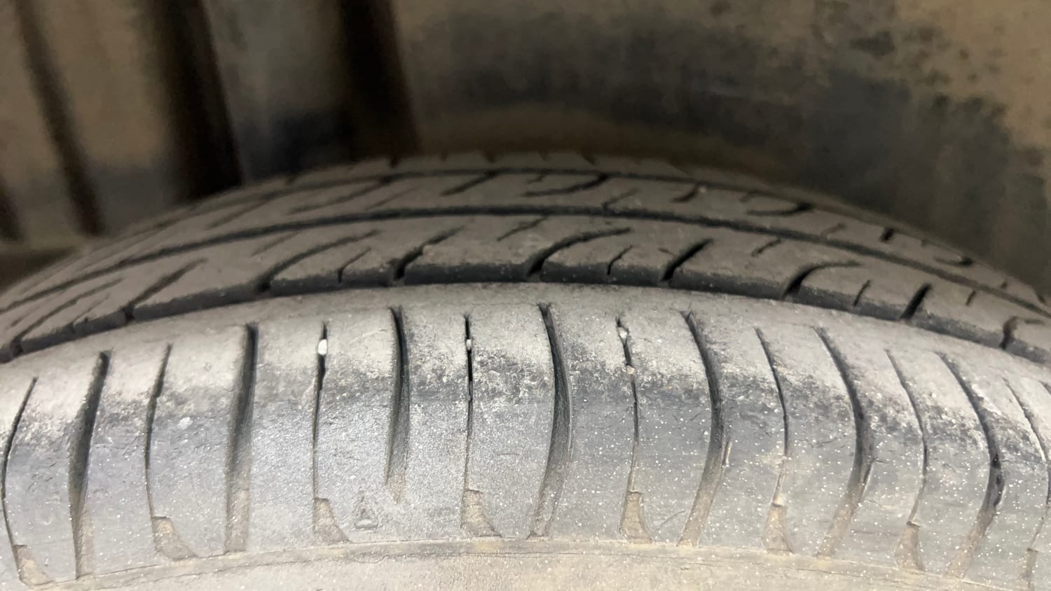 Used 2012 Maruti Suzuki Swift Dzire VXI Petrol Manual tyres RIGHT REAR TYRE TREAD VIEW