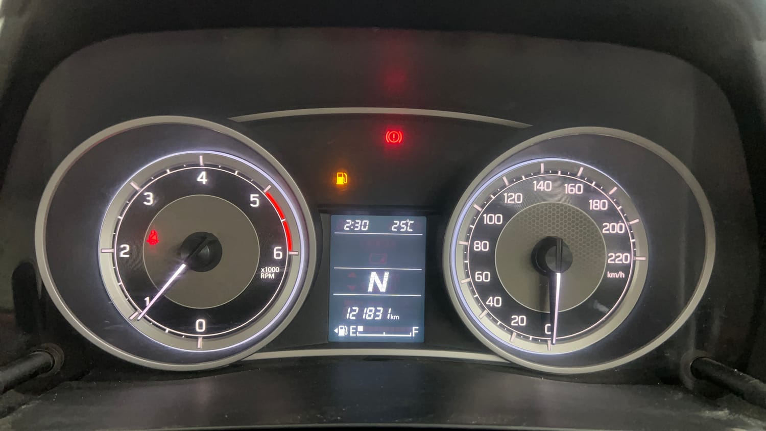 Used 2018 Maruti Suzuki Dzire VDi AMT Diesel Automatic interior CLUSTERMETER VIEW
