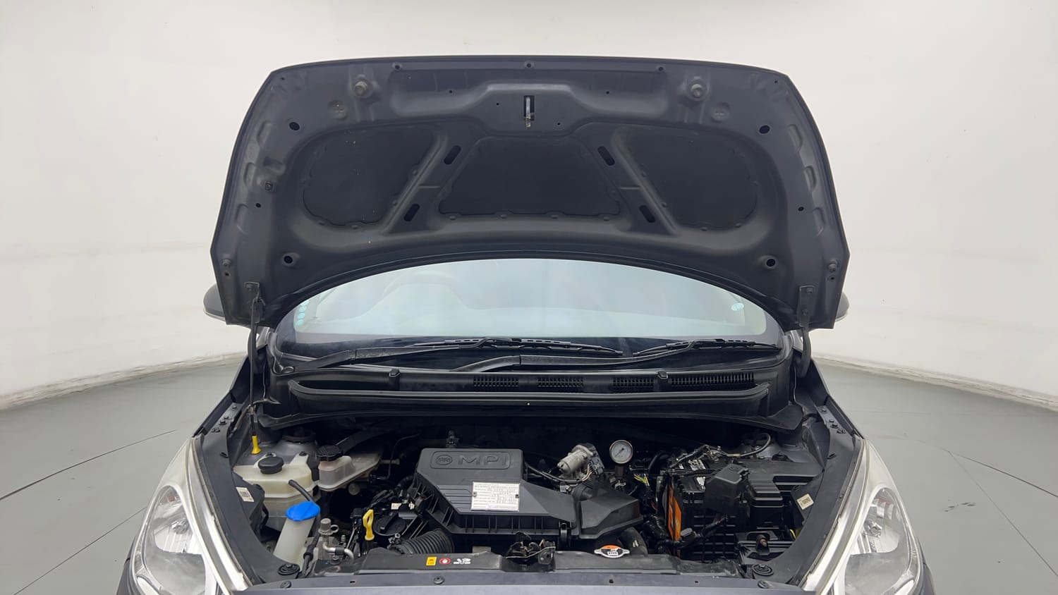 2019 Hyundai Santro Sportz CNG-27