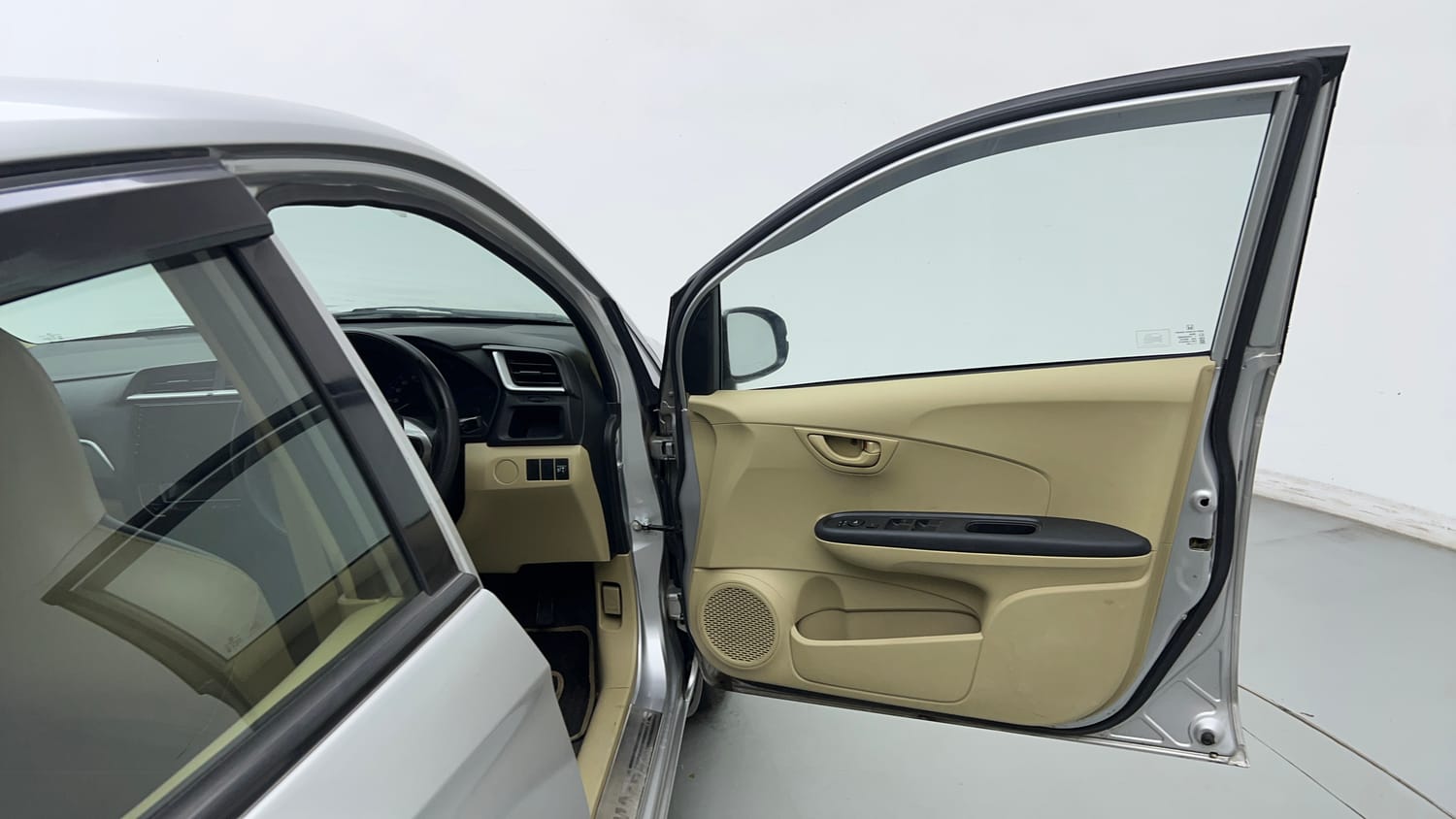 Used 2016 Honda Amaze 1.2 S i-VTEC Petrol Manual interior RIGHT FRONT DOOR OPEN VIEW