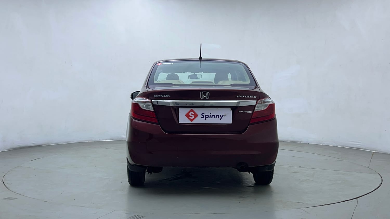 Used 2017 Honda Amaze 1.2 S i-VTEC Opt Petrol Manual exterior BACK VIEW