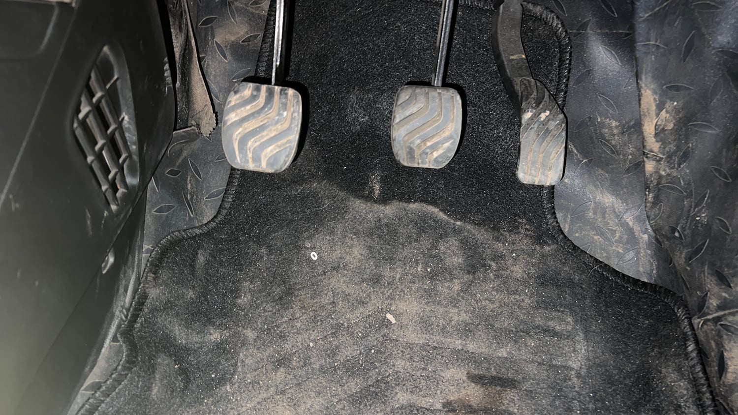 Used 2022 Renault Kwid RXL (O) 0.8 Petrol Manual interior PEDALS VIEW