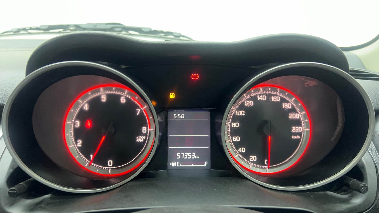 Used 2022 Maruti Suzuki Swift VXi Petrol Manual interior CLUSTERMETER VIEW