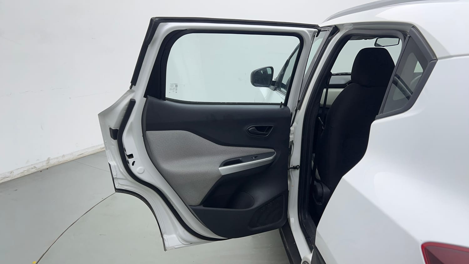 2023 Nissan Magnite XE-22